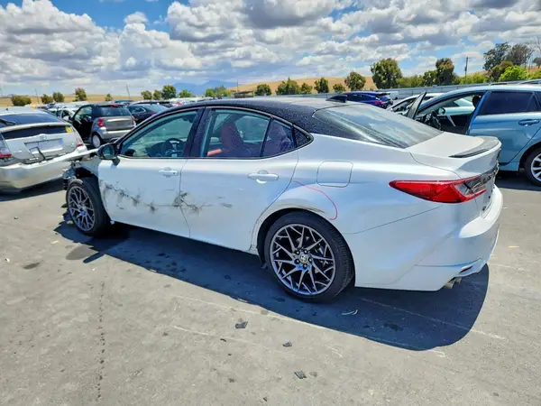 4T1DAACK6SU170016 2025 TOYOTA CAMRY - Image 2