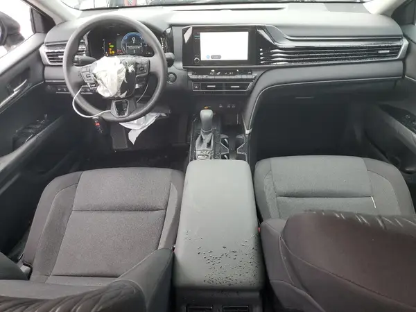 4T1DAACK6SU196115 2025 TOYOTA CAMRY - Image 8