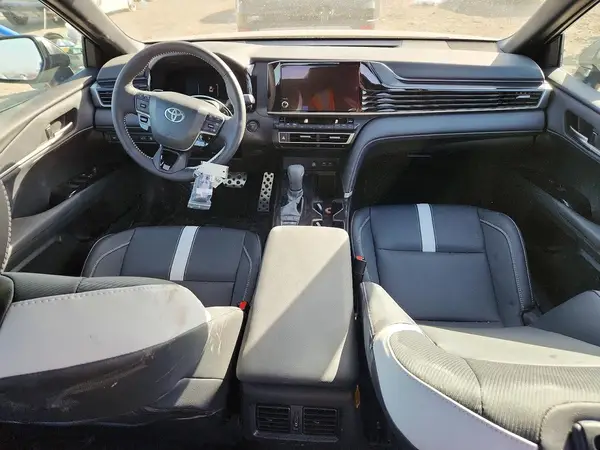 4T1DAACK6SU201586 2025 TOYOTA CAMRY - Image 8