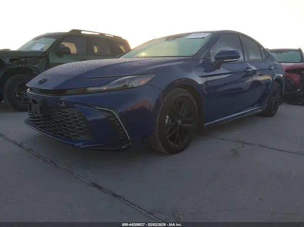 4T1DAACK6SU204763 2025 TOYOTA CAMRY - Image 2