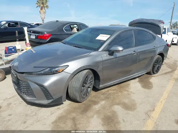 4T1DAACK6SU500673 2025 TOYOTA CAMRY - Image 2