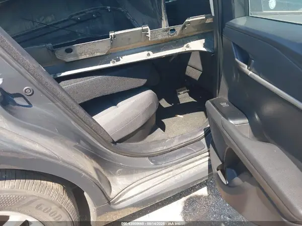 4T1DAACK6SU501838 2025 TOYOTA CAMRY - Image 8