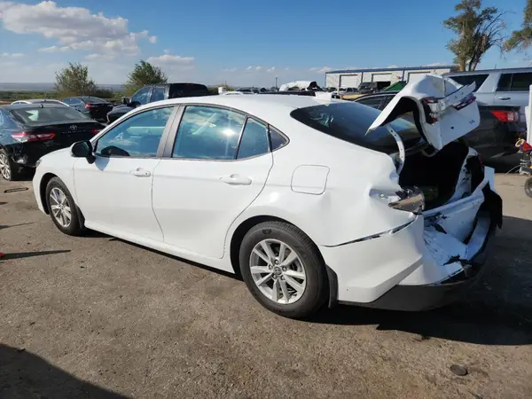 4T1DAACK6SU503962 2025 TOYOTA CAMRY - Image 2