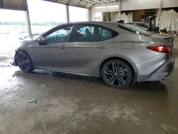 4T1DAACK6SU506263 2025 TOYOTA CAMRY - Image 2