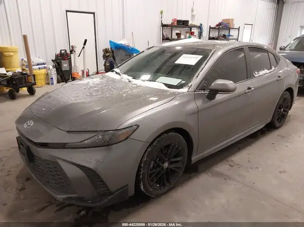 4T1DAACK6SU512032 2025 TOYOTA CAMRY - Image 2