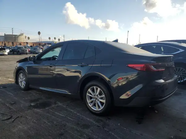 4T1DAACK6SU512936 2025 TOYOTA CAMRY - Image 2