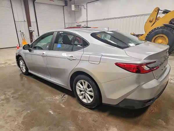 4T1DAACK6SU514637 2025 TOYOTA CAMRY - Image 2