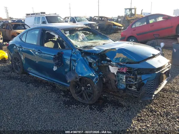 4T1DAACK6SU520566 2025 TOYOTA CAMRY - Image 1