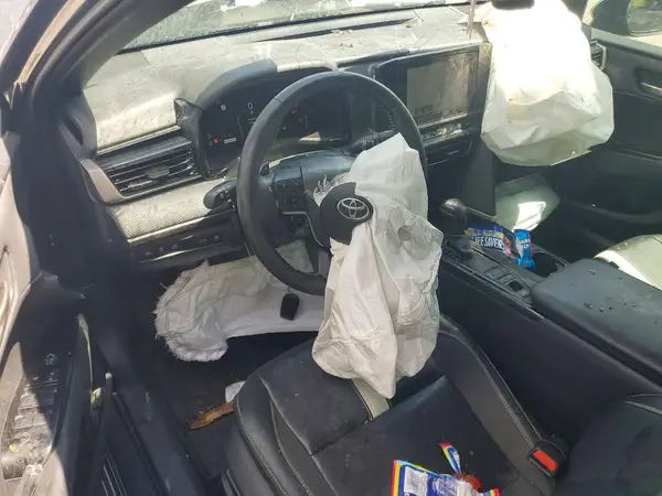 4T1DAACK6SU520910 2025 TOYOTA CAMRY - Image 8