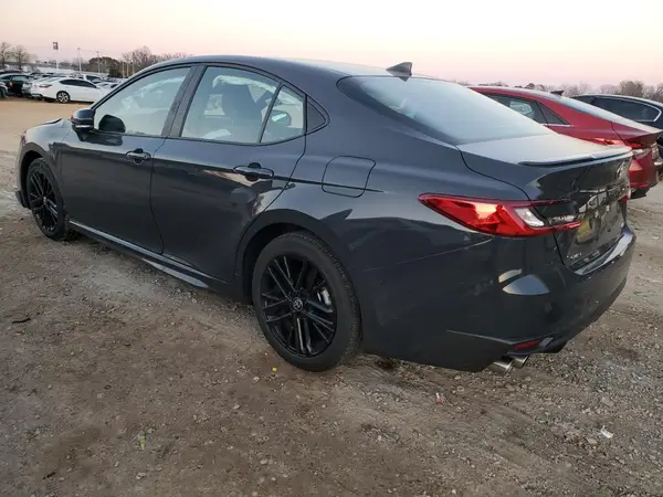 4T1DAACK6SU524519 2025 TOYOTA CAMRY - Image 2