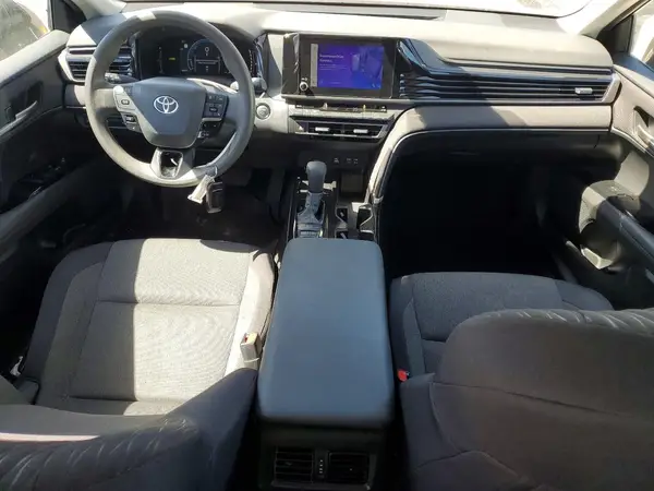 4T1DAACK6SU526173 2025 TOYOTA CAMRY - Image 8
