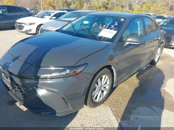 4T1DAACK6SU526769 2025 TOYOTA CAMRY - Image 2