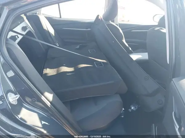 4T1DAACK6SU526769 2025 TOYOTA CAMRY - Image 8