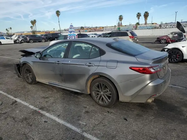 4T1DAACK6SU530692 2025 TOYOTA CAMRY - Image 2