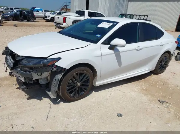 4T1DAACK6SU535228 2025 TOYOTA CAMRY - Image 2