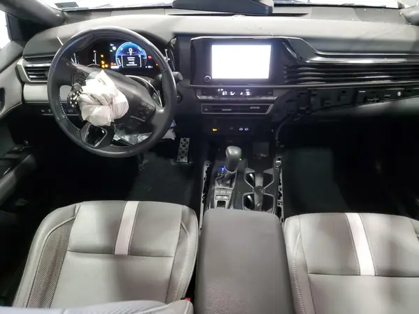 4T1DAACK6SU537111 2025 TOYOTA CAMRY - Image 8