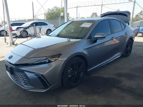 4T1DAACK6SU541319 2025 TOYOTA CAMRY - Image 2