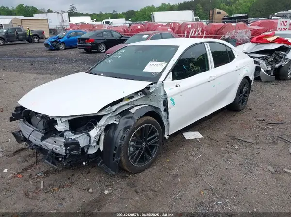 4T1DAACK6SU545886 2025 TOYOTA CAMRY - Image 2