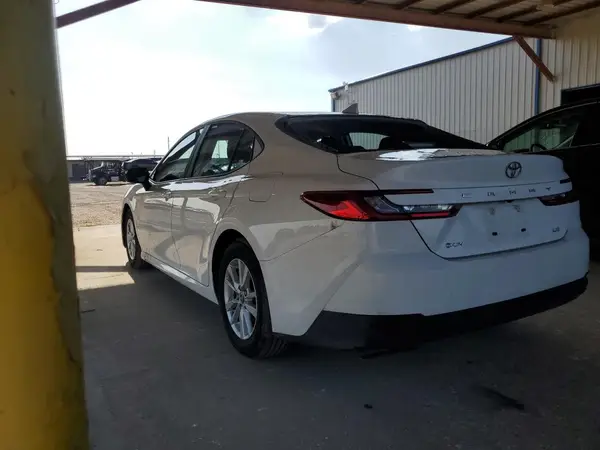 4T1DAACK6SU546598 2025 TOYOTA CAMRY - Image 2