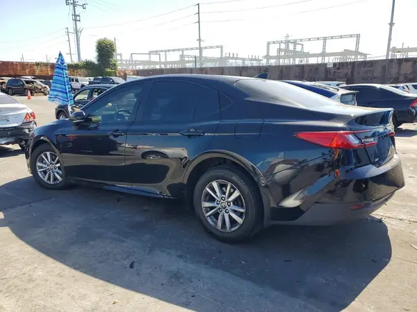 4T1DAACK6SU548657 2025 TOYOTA CAMRY - Image 2