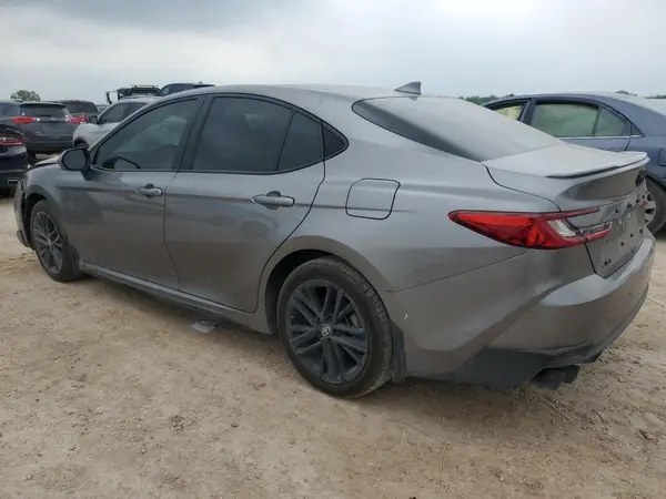 4T1DAACK6SU551736 2025 TOYOTA CAMRY - Image 2