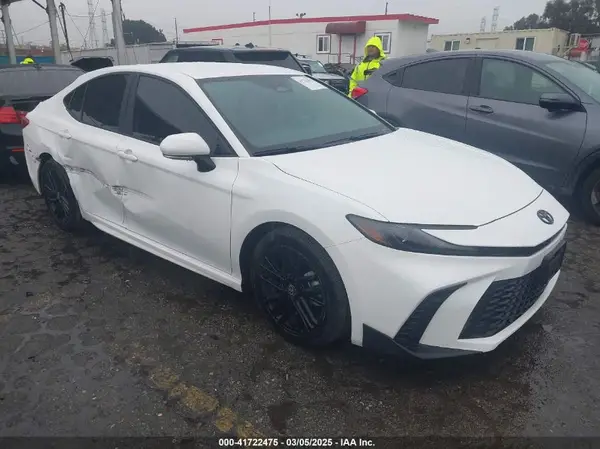 4T1DAACK6SU556094 2025 TOYOTA CAMRY - Image 1