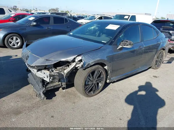 4T1DAACK6SU557729 2025 TOYOTA CAMRY - Image 2