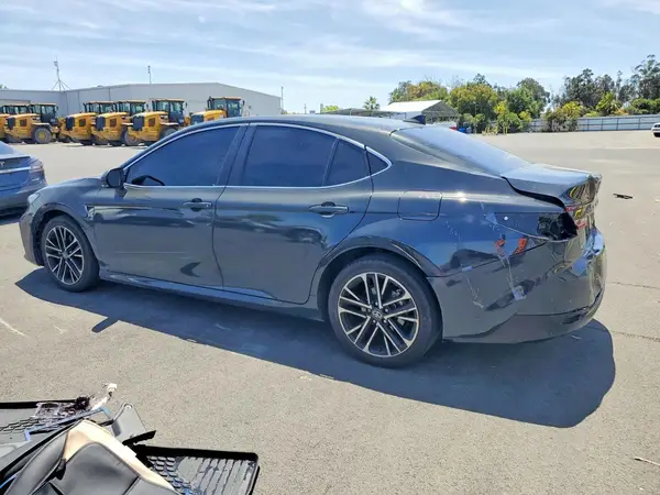 4T1DAACK6SU557987 2025 TOYOTA CAMRY - Image 2
