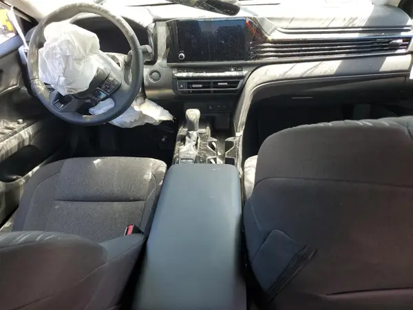 4T1DAACK6SU558024 2025 TOYOTA CAMRY - Image 8