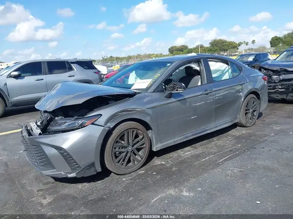 4T1DAACK6SU563224 2025 TOYOTA CAMRY - Image 2