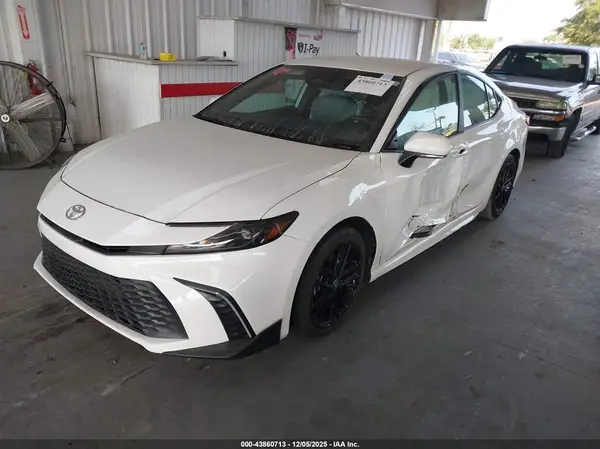4T1DAACK6SU565071 2025 TOYOTA CAMRY - Image 2