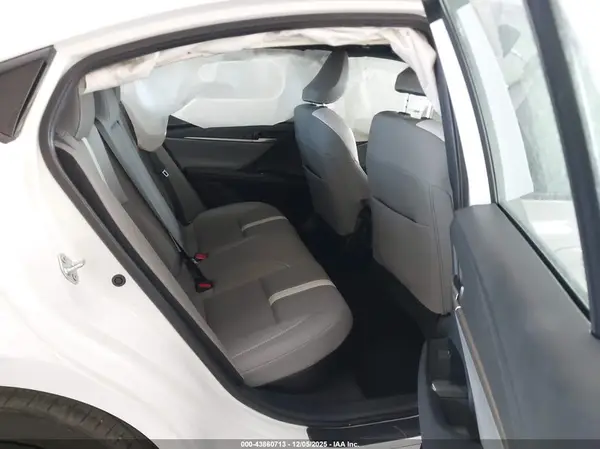 4T1DAACK6SU565071 2025 TOYOTA CAMRY - Image 8
