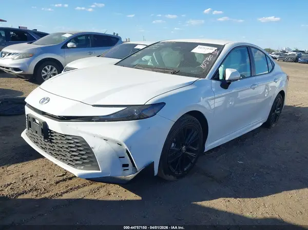 4T1DAACK6SU565765 2025 TOYOTA CAMRY - Image 2