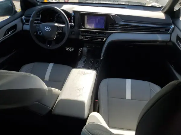 4T1DAACK6SU569136 2025 TOYOTA CAMRY - Image 8