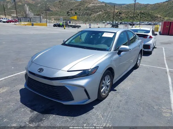 4T1DAACK6SU570707 2025 TOYOTA CAMRY - Image 2