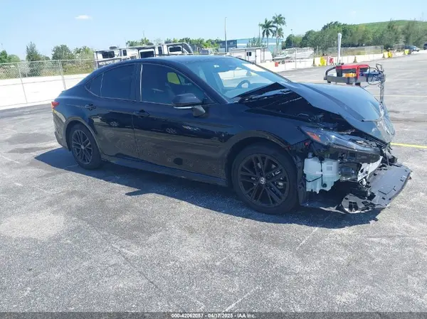 4T1DAACK6SU575146 2025 TOYOTA CAMRY - Image 1