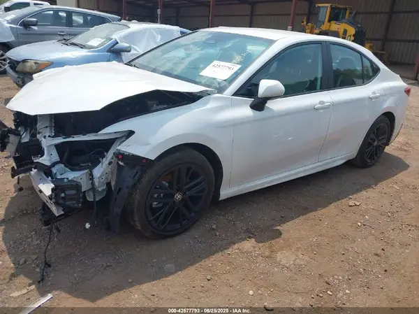 4T1DAACK6SU577138 2025 TOYOTA CAMRY - Image 2