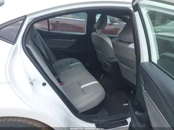 4T1DAACK6SU577138 2025 TOYOTA CAMRY - Image 8