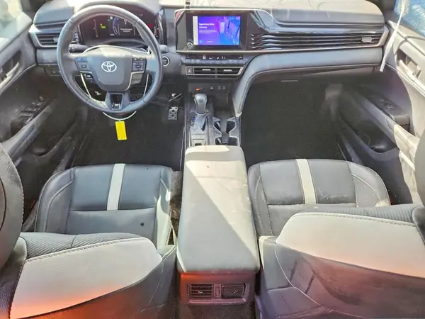 4T1DAACK6SU581027 2025 TOYOTA CAMRY - Image 8