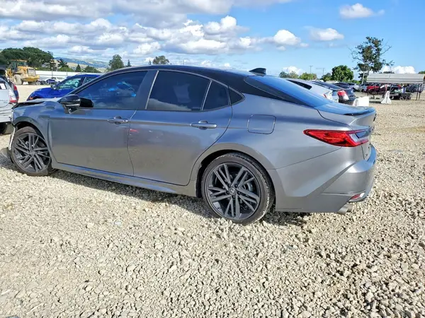 4T1DAACK6SU581125 2025 TOYOTA CAMRY - Image 2