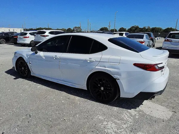 4T1DAACK6SU583277 2025 TOYOTA CAMRY - Image 2