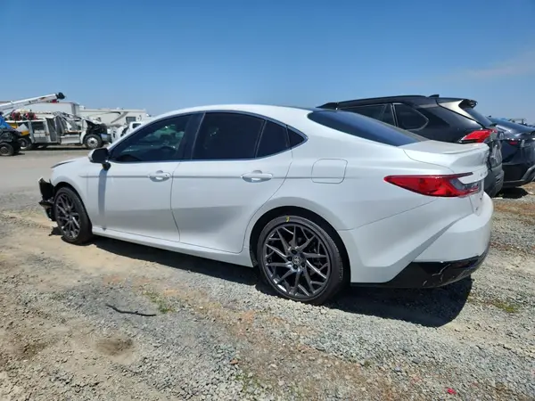 4T1DAACK6SU586180 2025 TOYOTA CAMRY - Image 2