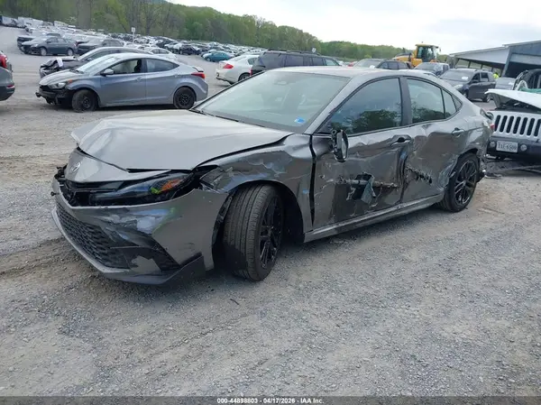 4T1DAACK6SU593307 2025 TOYOTA CAMRY - Image 2