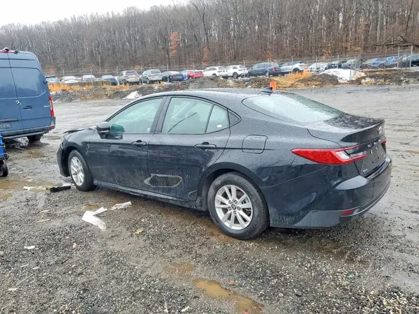 4T1DAACK6SU594697 2025 TOYOTA CAMRY - Image 2