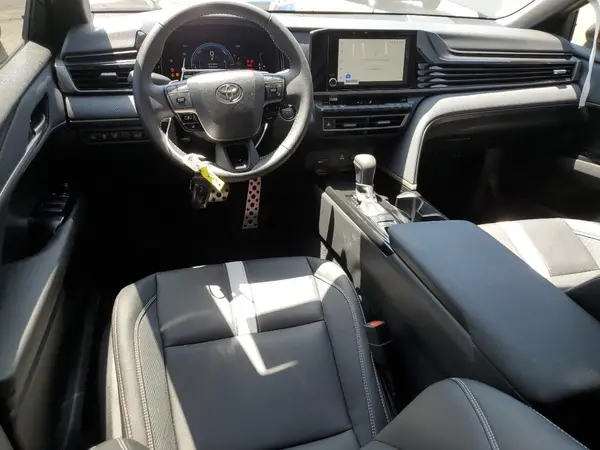 4T1DAACK6SU595526 2025 TOYOTA CAMRY - Image 8