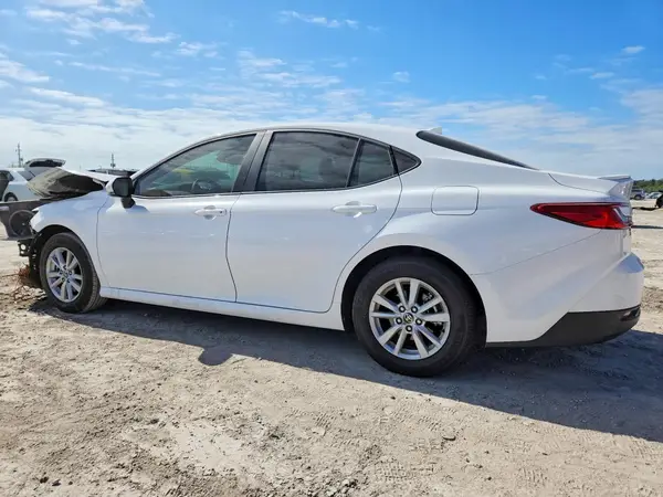4T1DAACK6SU598135 2025 TOYOTA CAMRY - Image 2