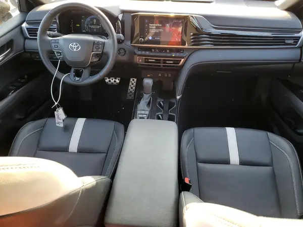 4T1DAACK6SU599320 2025 TOYOTA CAMRY - Image 8