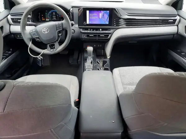 4T1DAACK6SU609392 2025 TOYOTA CAMRY - Image 8