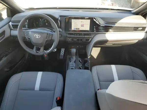 4T1DAACK6SU612096 2025 TOYOTA CAMRY - Image 8