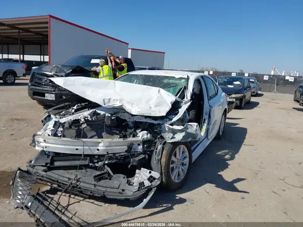 4T1DAACK6SU614415 2025 TOYOTA CAMRY - Image 2
